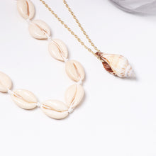 Load image into Gallery viewer, Marine Shell Necklace
