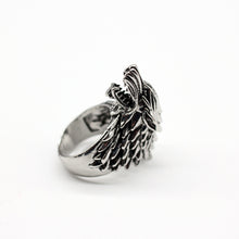 Load image into Gallery viewer, Ancient Silver Wolf Head Ring
