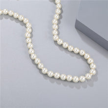 Load image into Gallery viewer, Pearl Necklace
