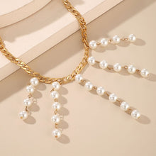 Load image into Gallery viewer, Multiple Pearl Necklace
