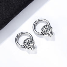 Load image into Gallery viewer, Panther Head Earrings
