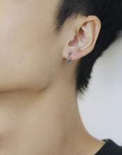Load image into Gallery viewer, Winding Curve Earrings
